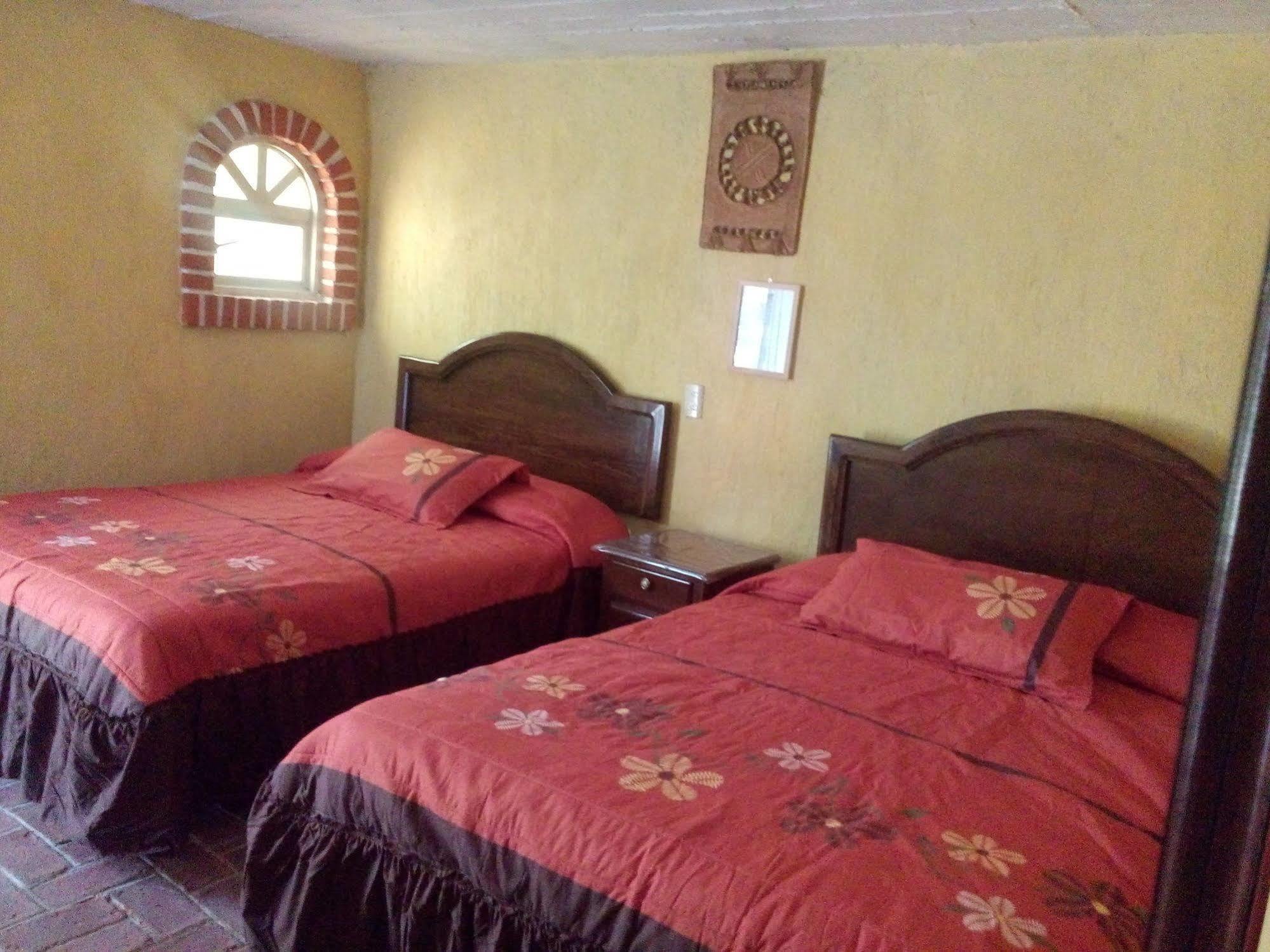 Hôtel Temazcal Tepeyolotli à San Juan Teotihuacán Extérieur photo